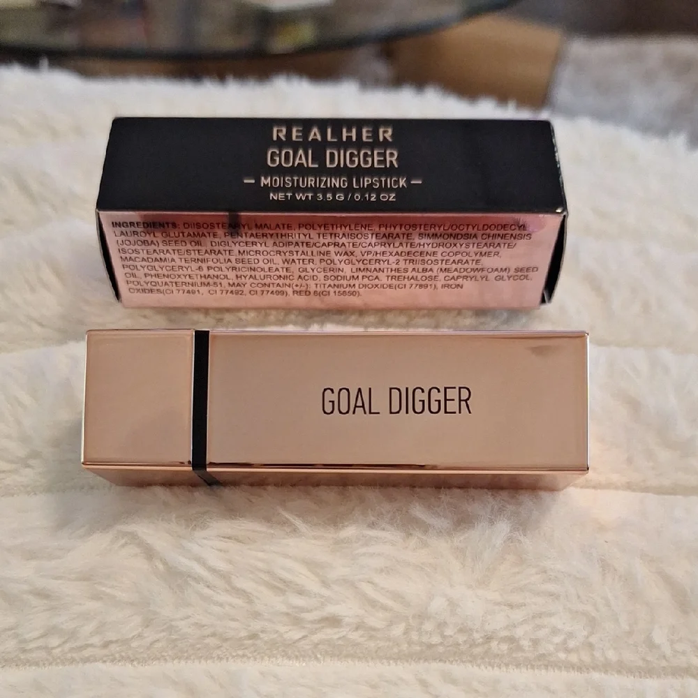 RealHer Goal Digger Lipstick in Deep Red